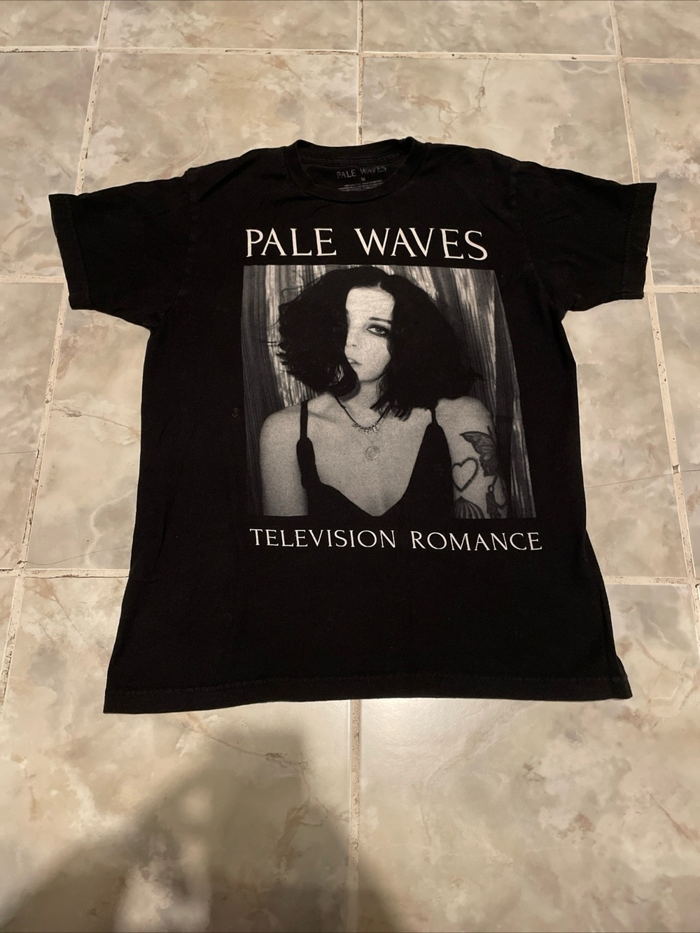 Pale Waves Television Romance Indie Rock Punk Grunge Band T-Shirt SZ M